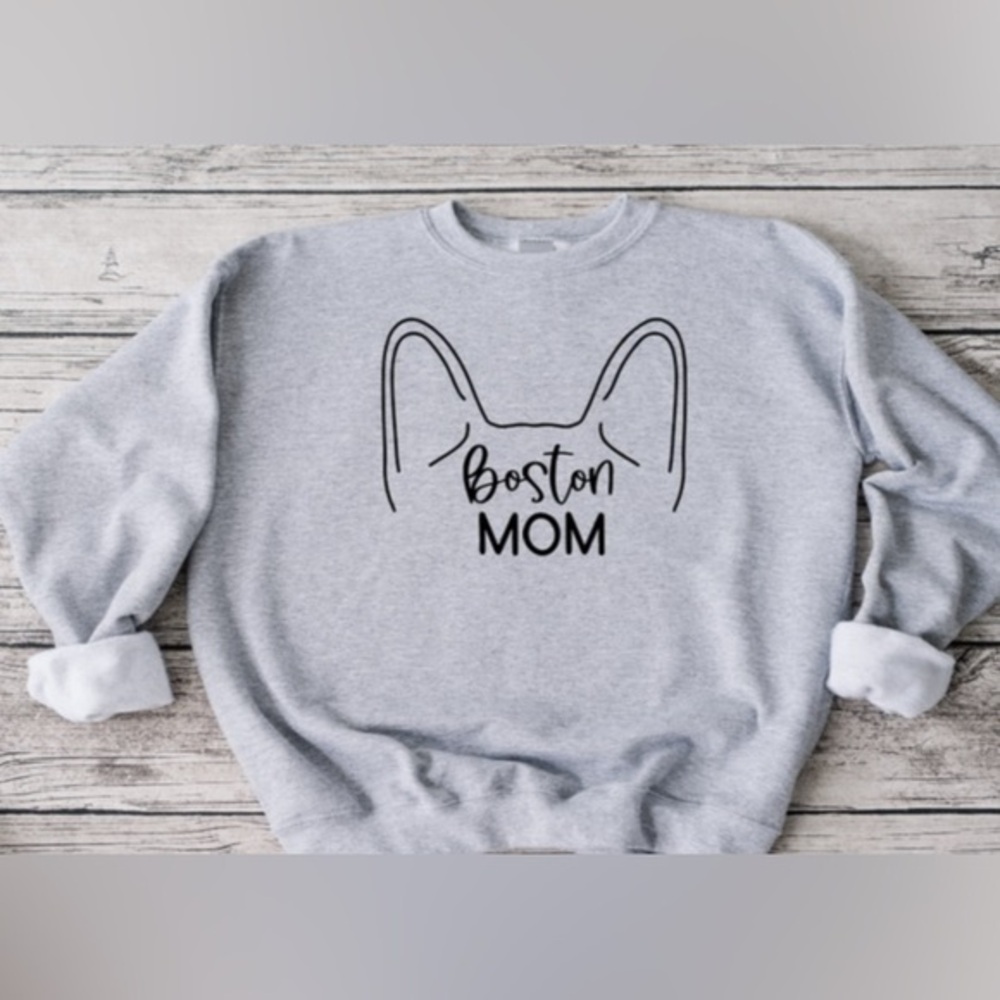 Boston Terrier Mom Crewneck - Picture 1 of 5